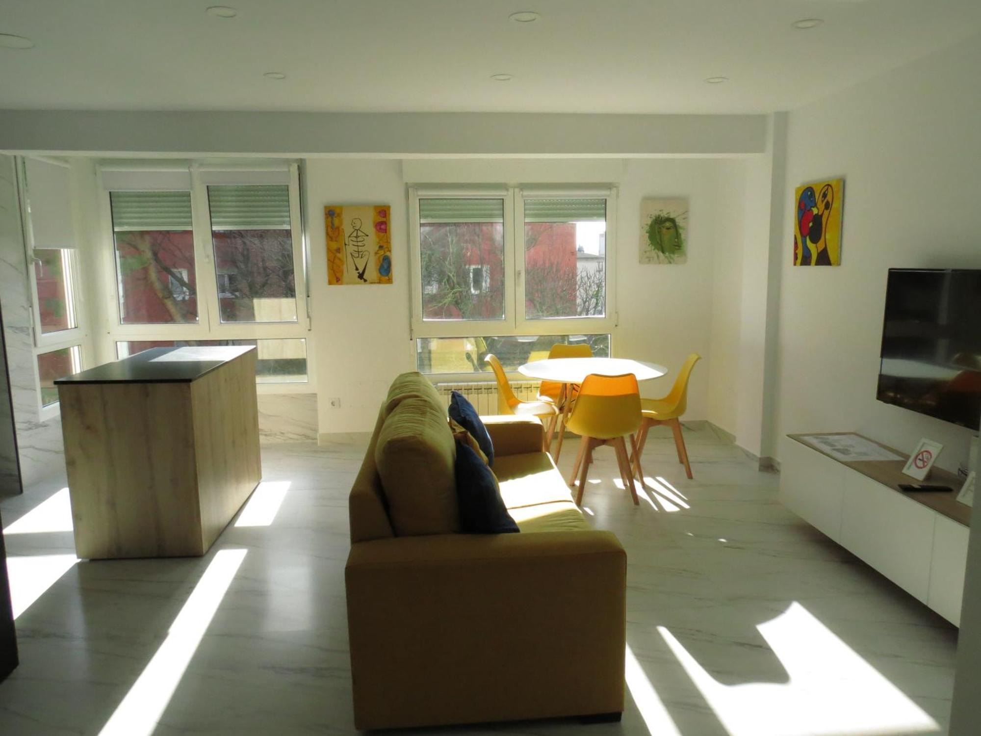 Apartamento Jardin Deluz, Con Wifi Y Parking Privado Gratis Santander Exterior photo